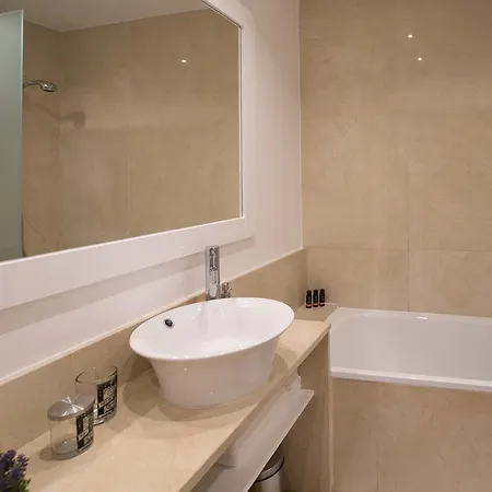 Apartamento Sunny And Groovy Chiado *