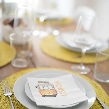 Apartamento Sunny And Groovy Chiado